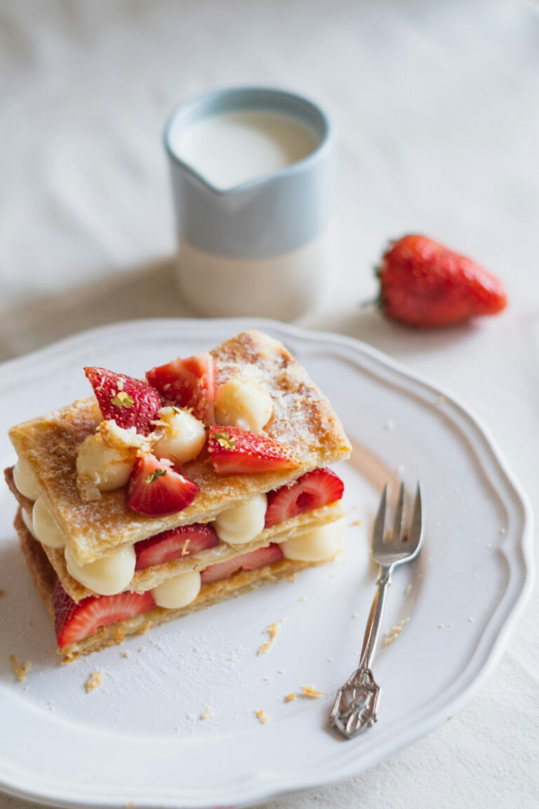 Low Carb Strawberry Shortbread: A Delicious and Healthy Dessert Option